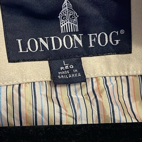 London Fog Tan Trench Coat - Picture 6 of 10